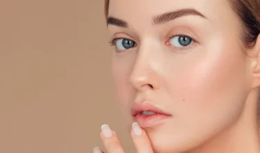 hero-rhinoplasty hero-rhinoplasty